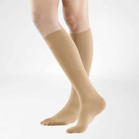 VenoTrain Micro Compression Stockings, Knee High, Class 1, Closed Toe, Caramel